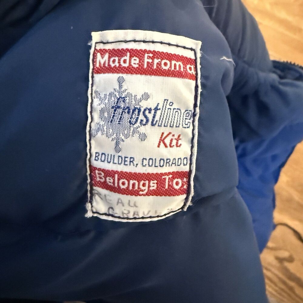 VINTAGE Frostline Mens Large Puffer Coat Blue Down Ski Parka Outdoors Hiking - Picture 7 of 7